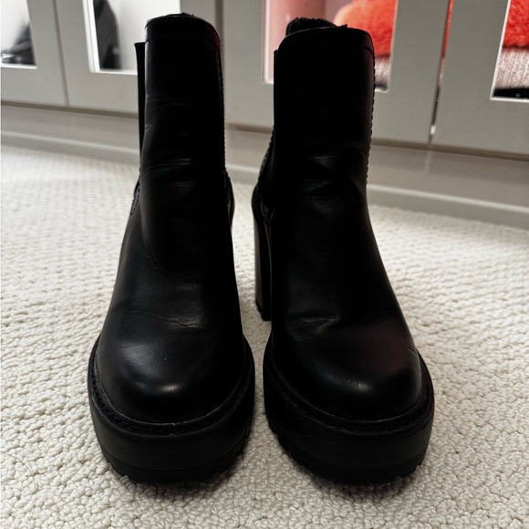 MADDEN GIRL Platform Booties SZ 7 - Picture 2 of 6